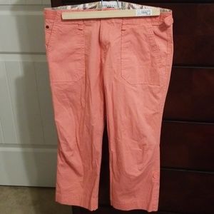 Ladies coral crop pants